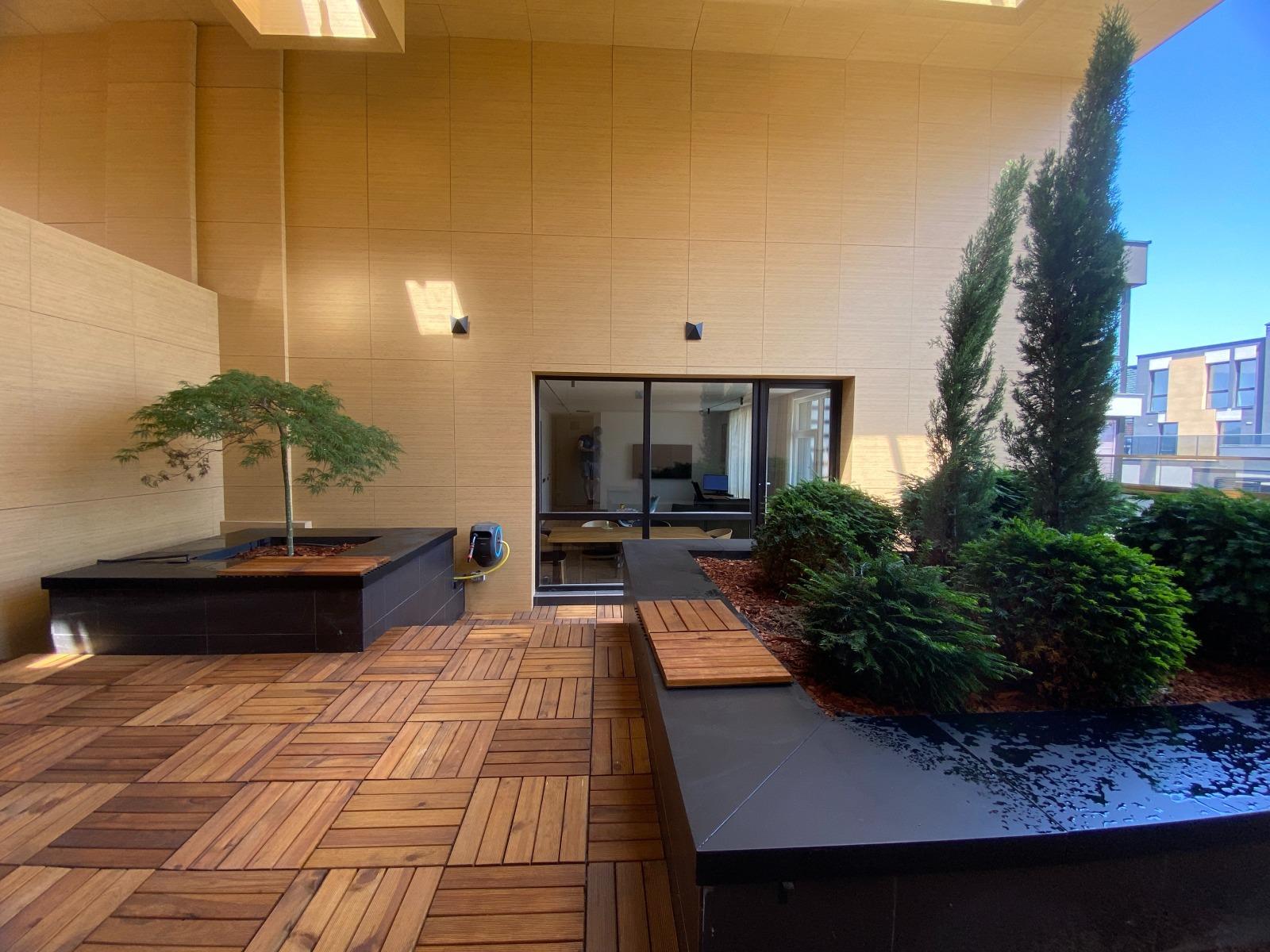 Apartments For Sale 3-Room, Sofia, Suhata Reka