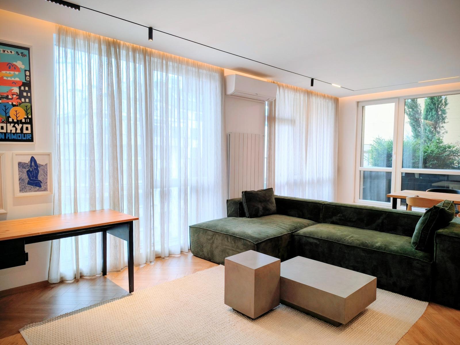 Apartments For Sale 3-Room, Sofia, Suhata Reka