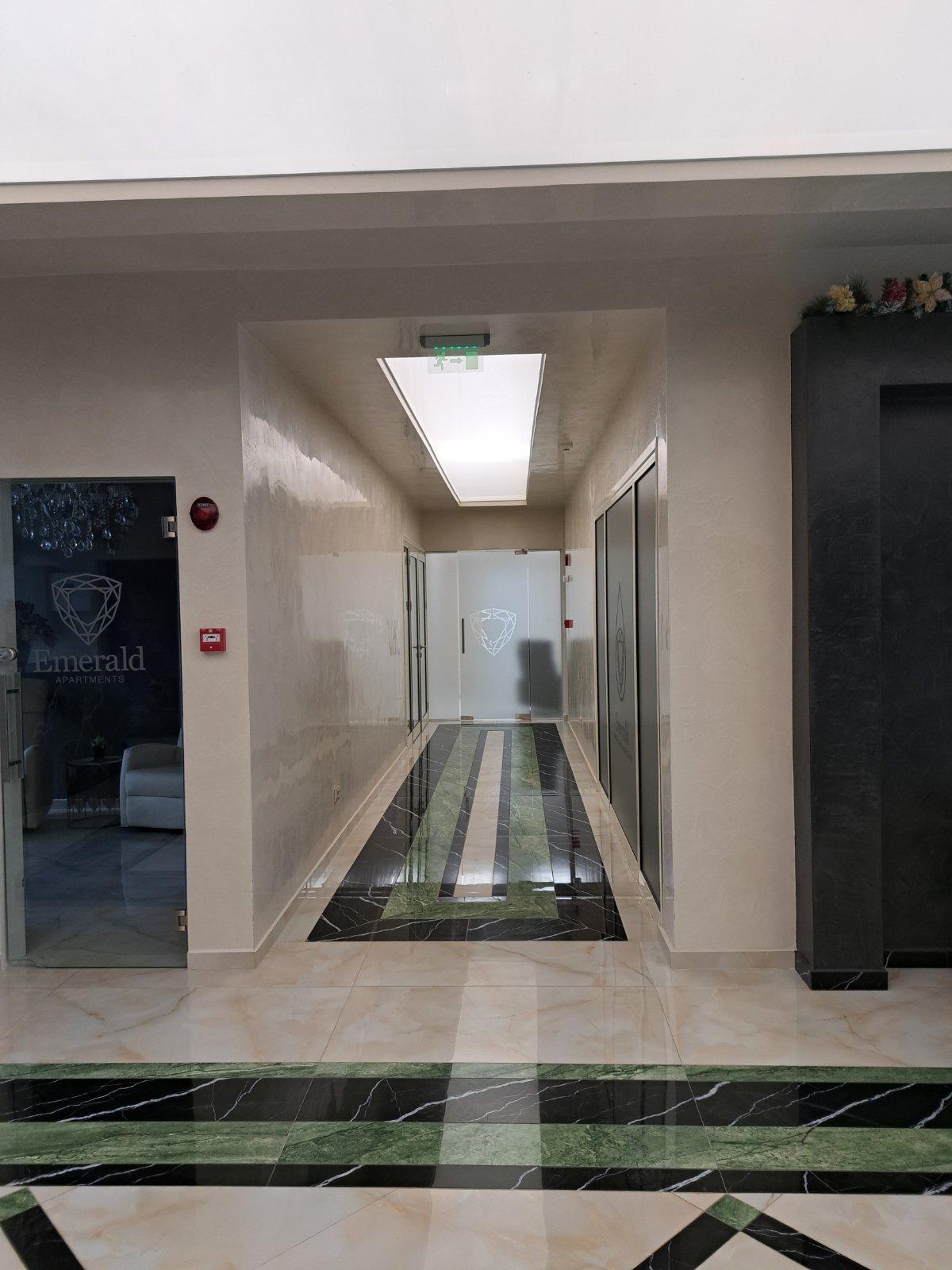 Apartments For Sale 4-Room, Sofia, Manastirski Livadi