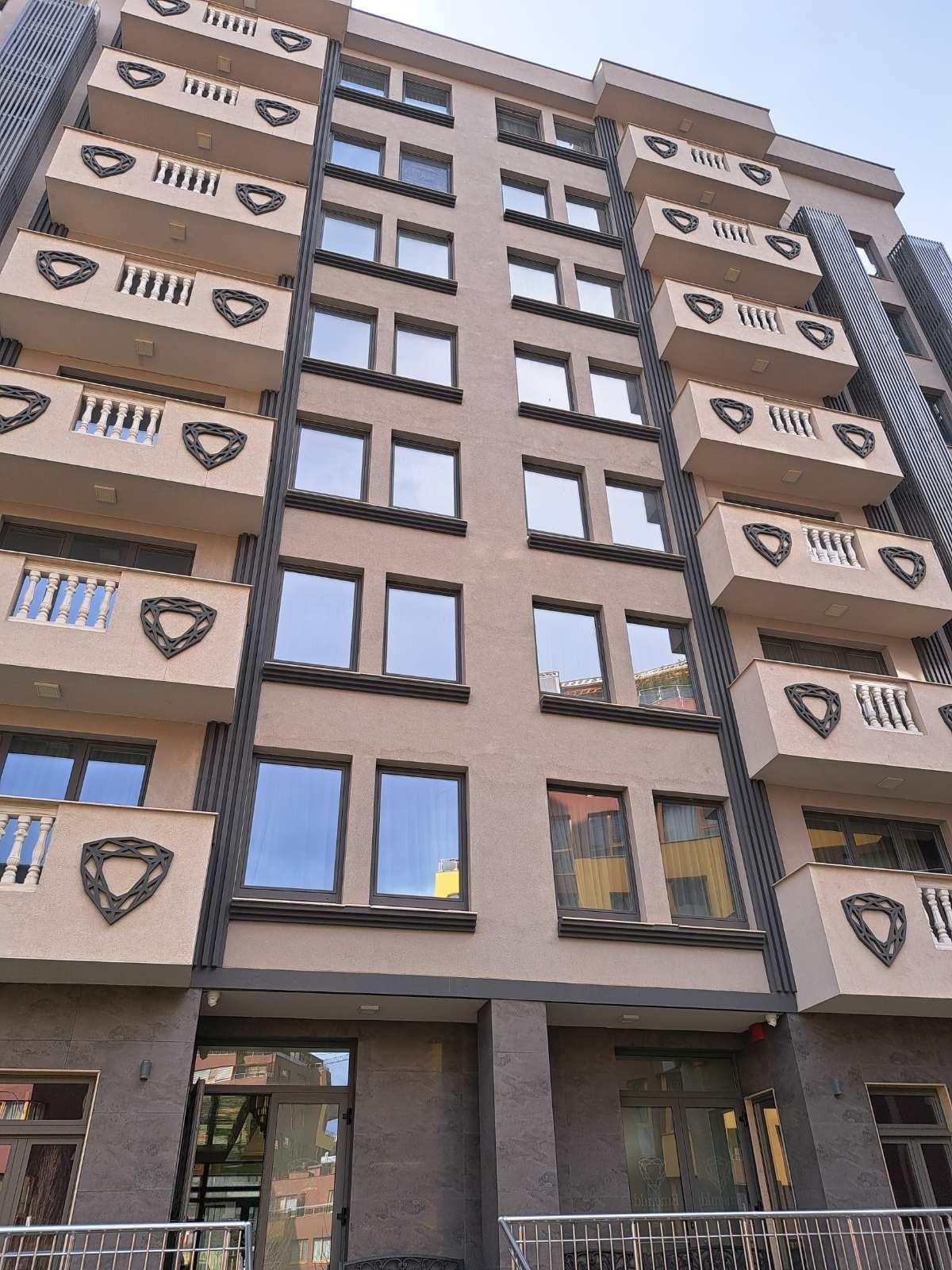 Apartments For Sale 4-Room, Sofia, Manastirski Livadi