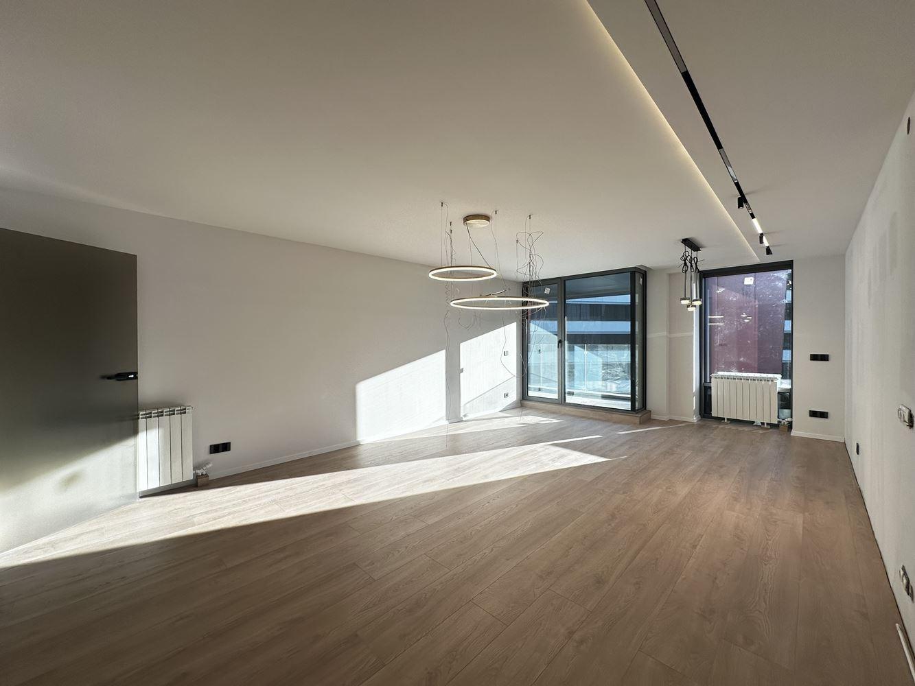 Apartments For Sale 4-Room, Sofia, Manastirski Livadi