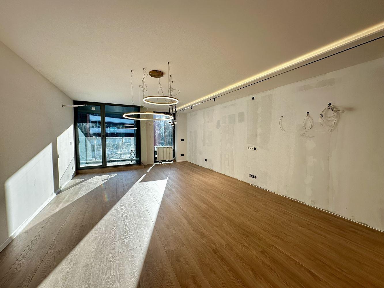Apartments For Sale 4-Room, Sofia, Manastirski Livadi