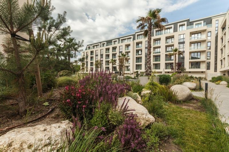 Apartments For Sale 4-Room, Varna, SS. Konstantin and Elena Resort