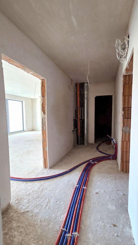 Apartments For Sale 3-Room, Sofia, Oborishte