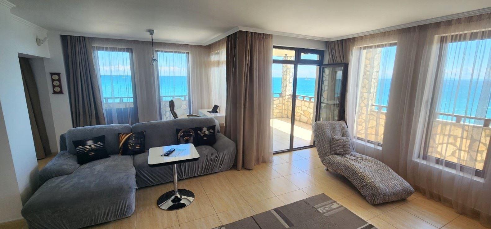 Apartments For Sale 4-Room, Sveti Vlas, Burgas