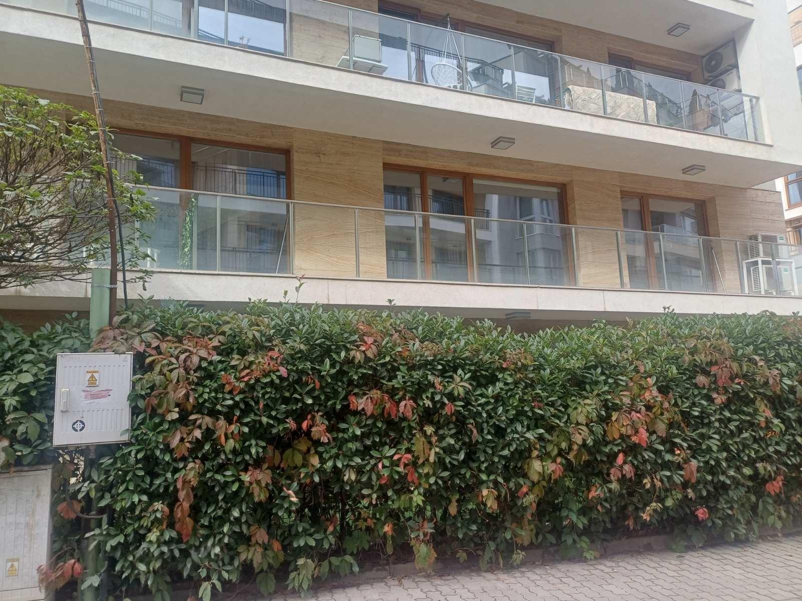 Apartments For Sale 3-Room, Sofia, Krastova Vada