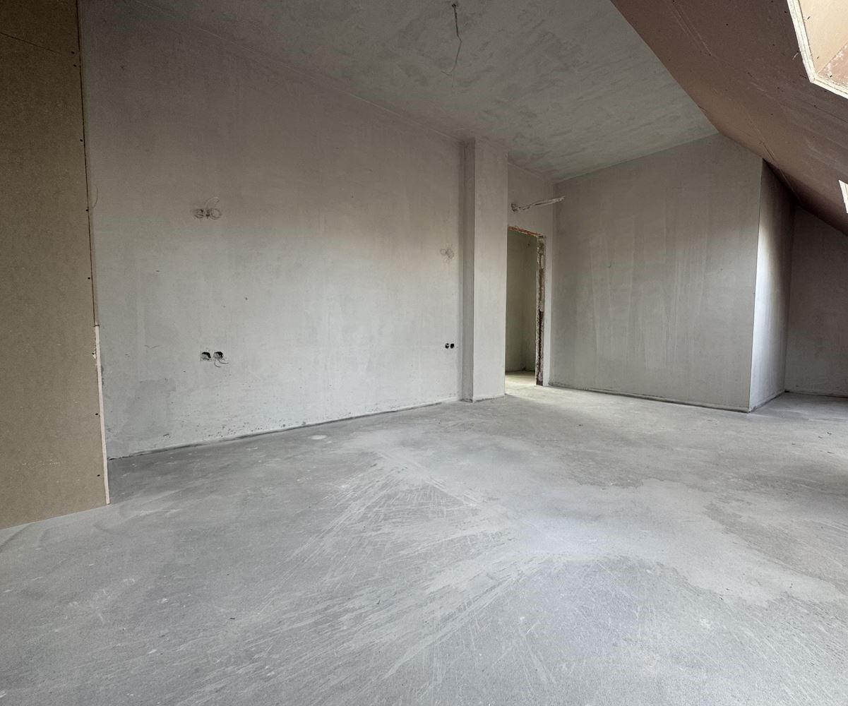 Apartments For Sale 3-Room, Sofia, Lozenets