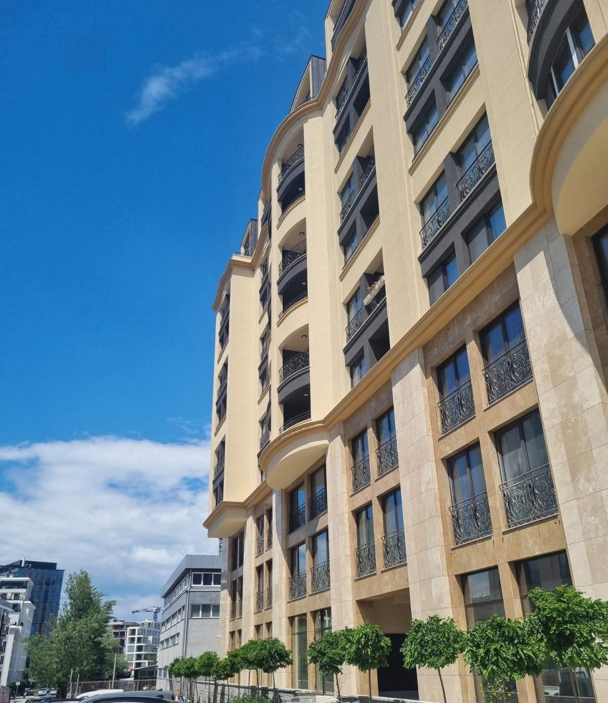 Apartments For Sale 4-Room, Sofia, Lozenets