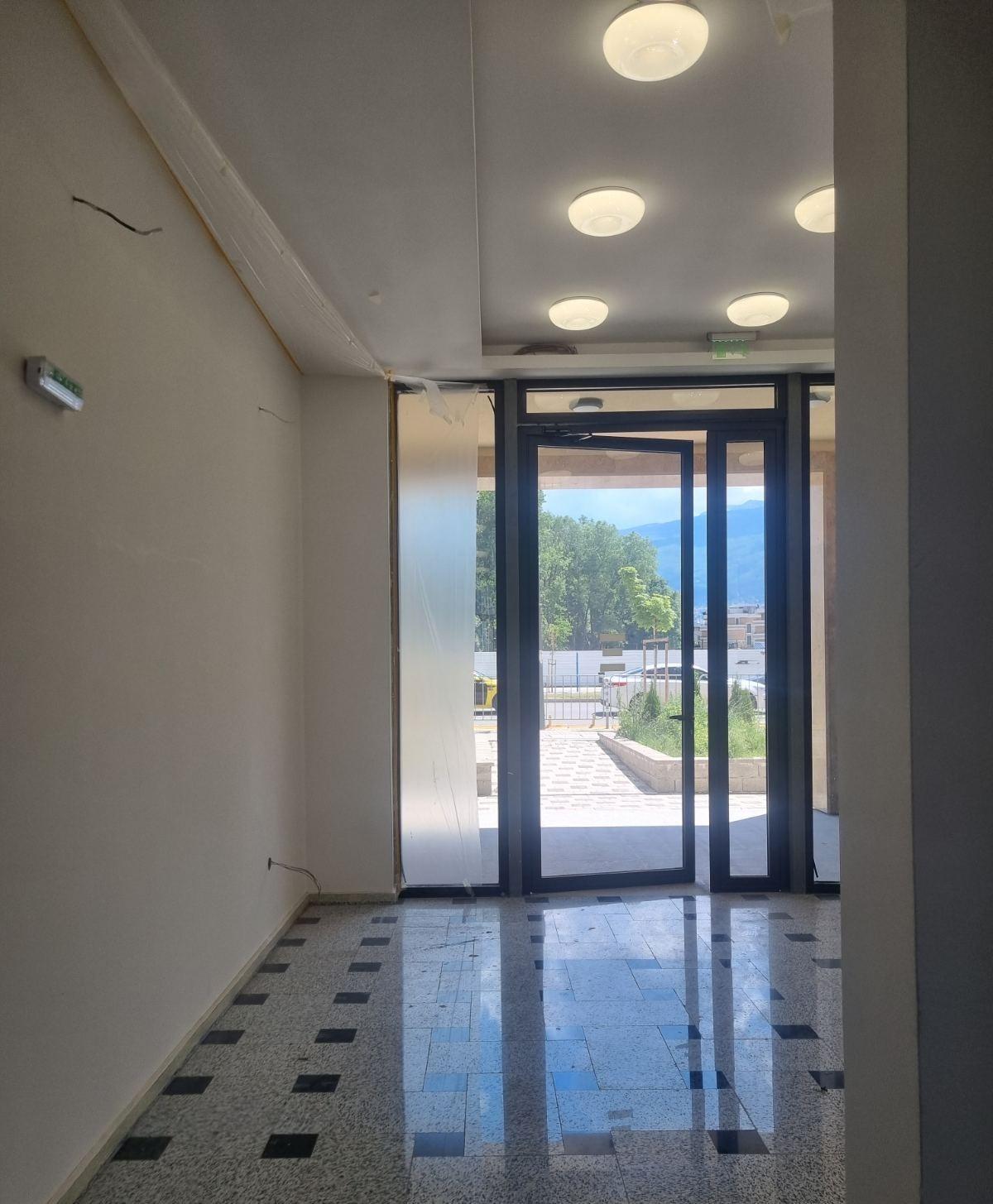 Apartments For Sale 4-Room, Sofia, Lozenets