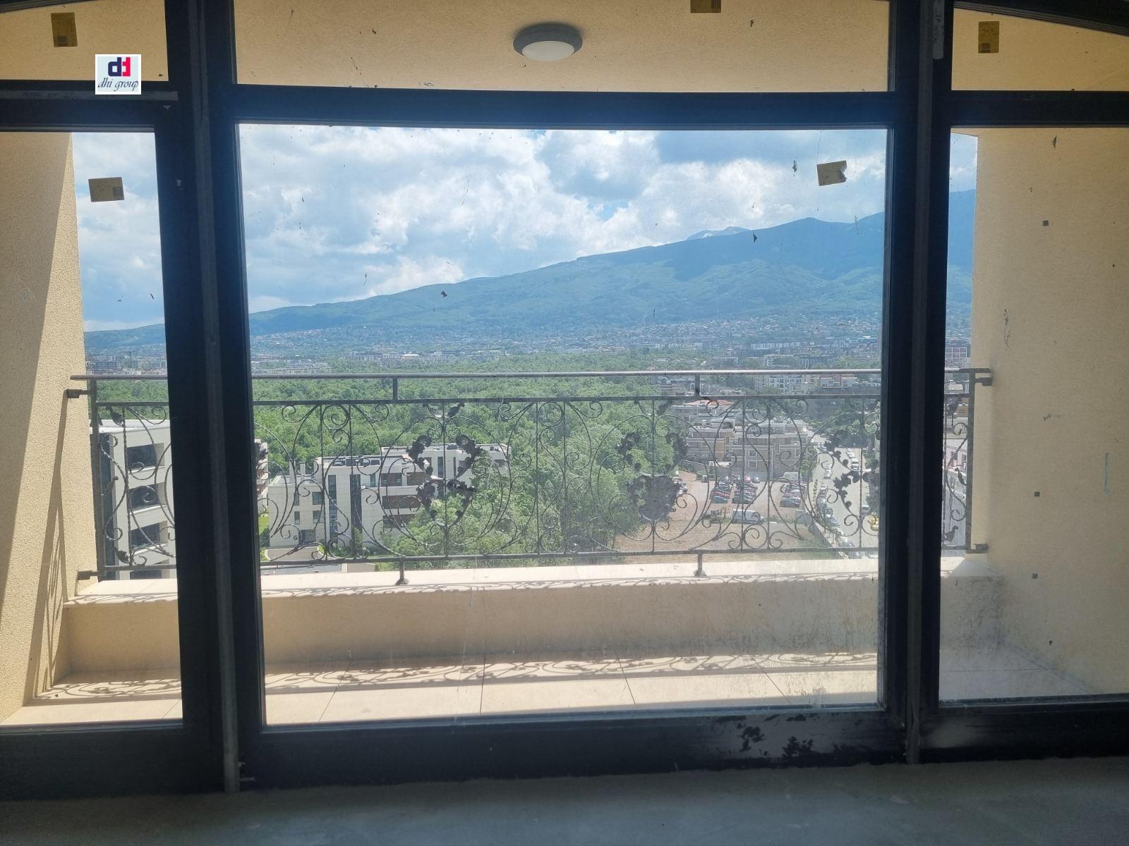 Apartments For Sale 4-Room, Sofia, Lozenets