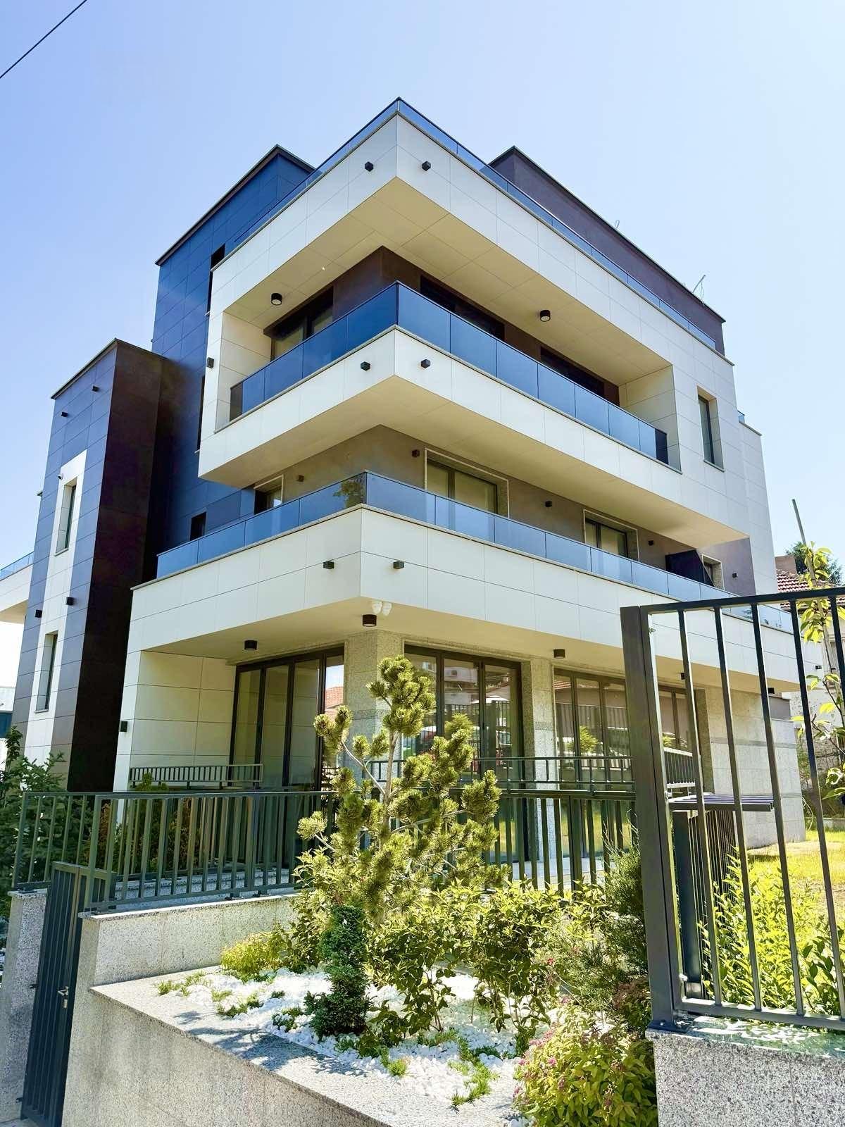 Apartments For Sale 3-Room, Sofia, Boyana