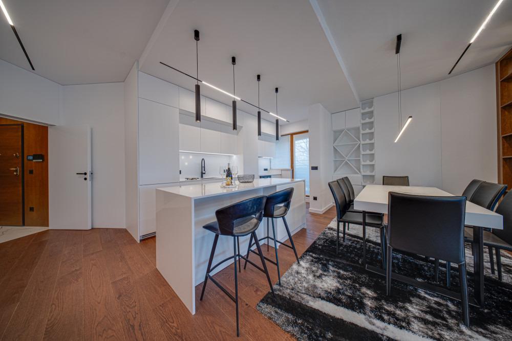 Apartments For Sale 3-Room, Sofia, Iztok