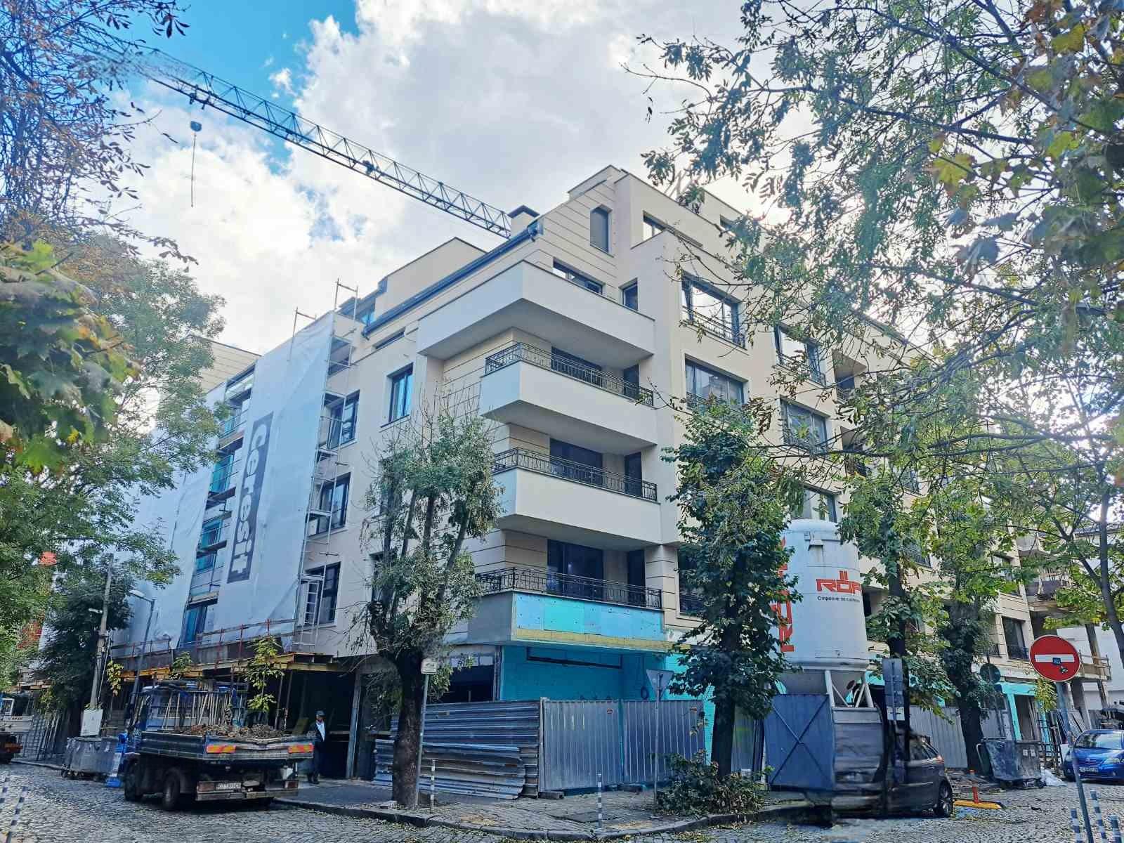 Apartments For Sale 4-Room, Sofia, Center