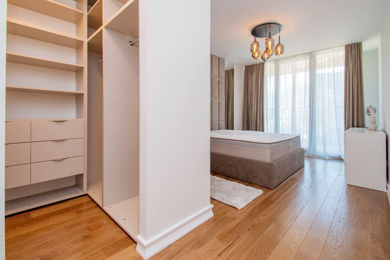 Apartments For Sale 3-Room, Sofia, Manastirski Livadi