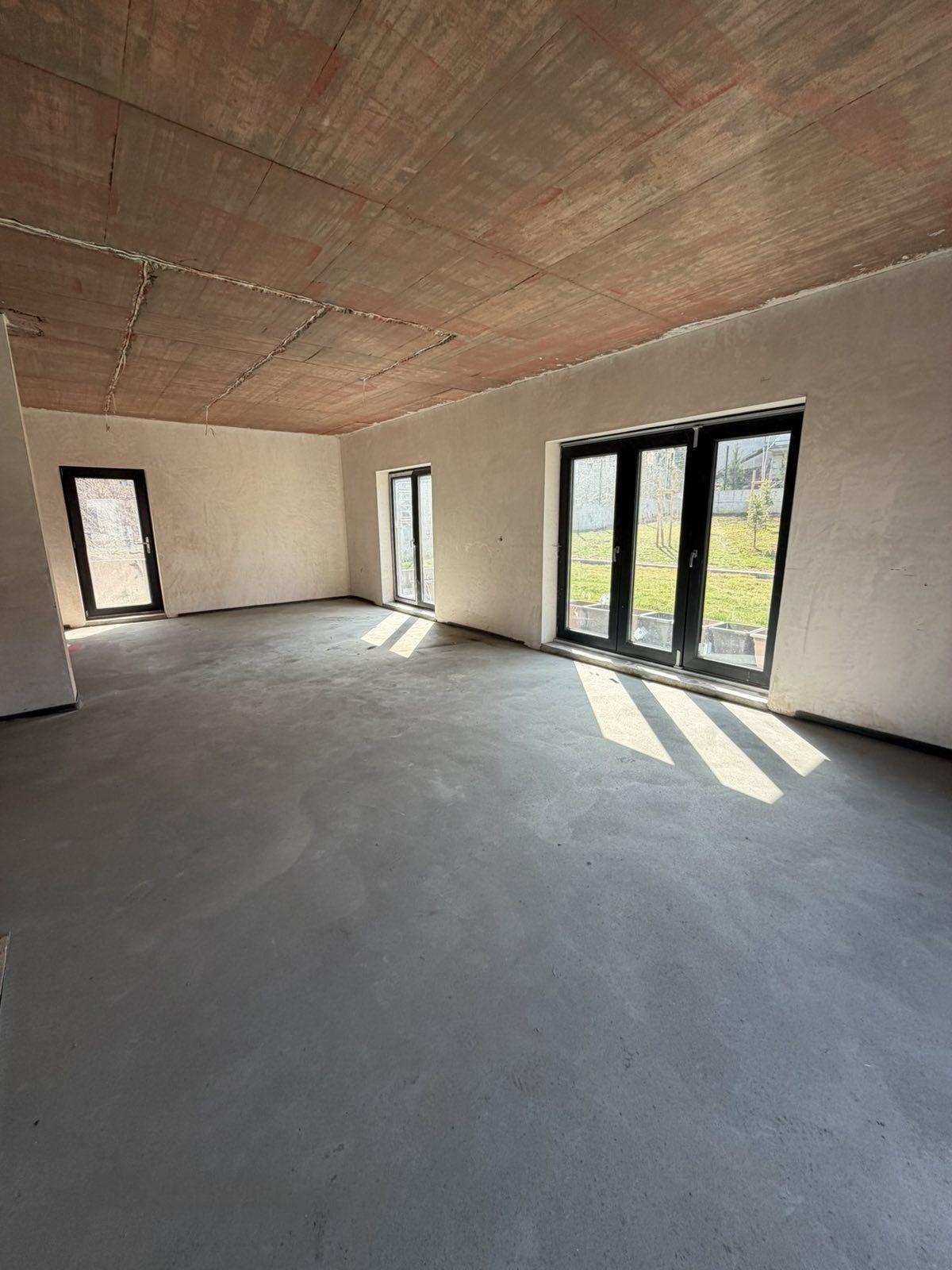 Apartments For Sale 3-Room, Sofia, Simeonovo