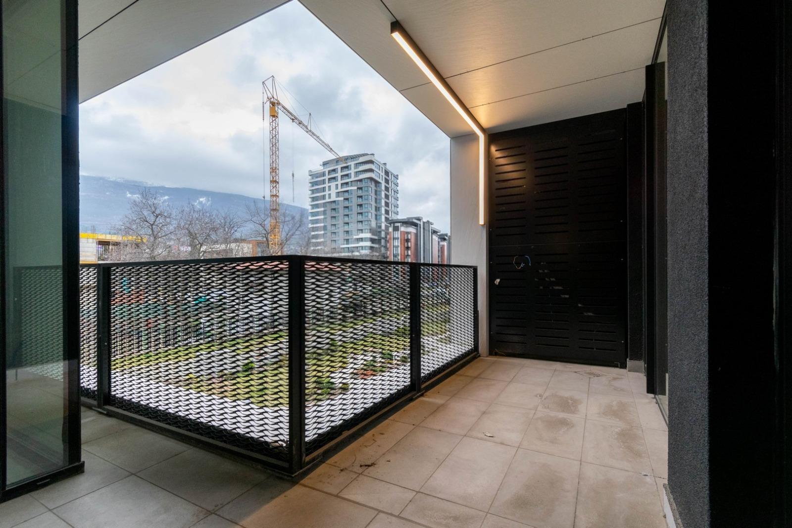 Apartments For Sale 3-Room, Sofia, Krastova Vada