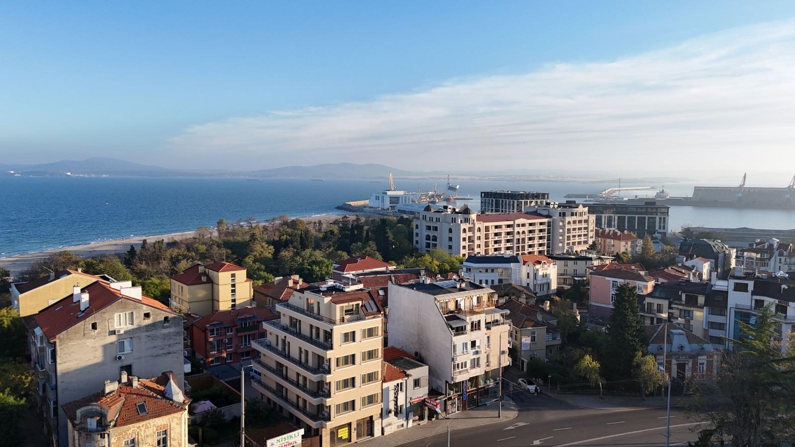 Apartments For Sale Multi-Room, Burgas, Center