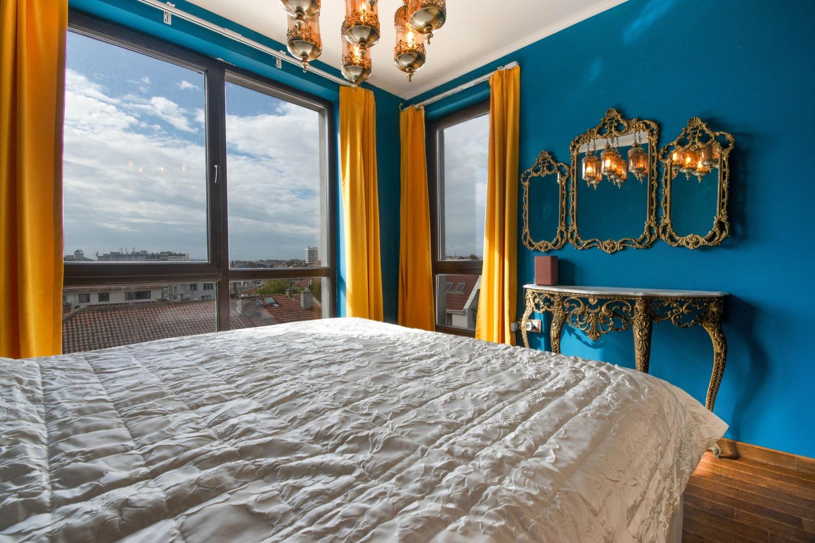 Apartments For Sale Multi-Room, Burgas, Center