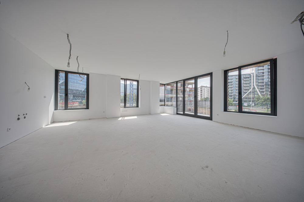Apartments For Sale 4-Room, Sofia, Manastirski Livadi