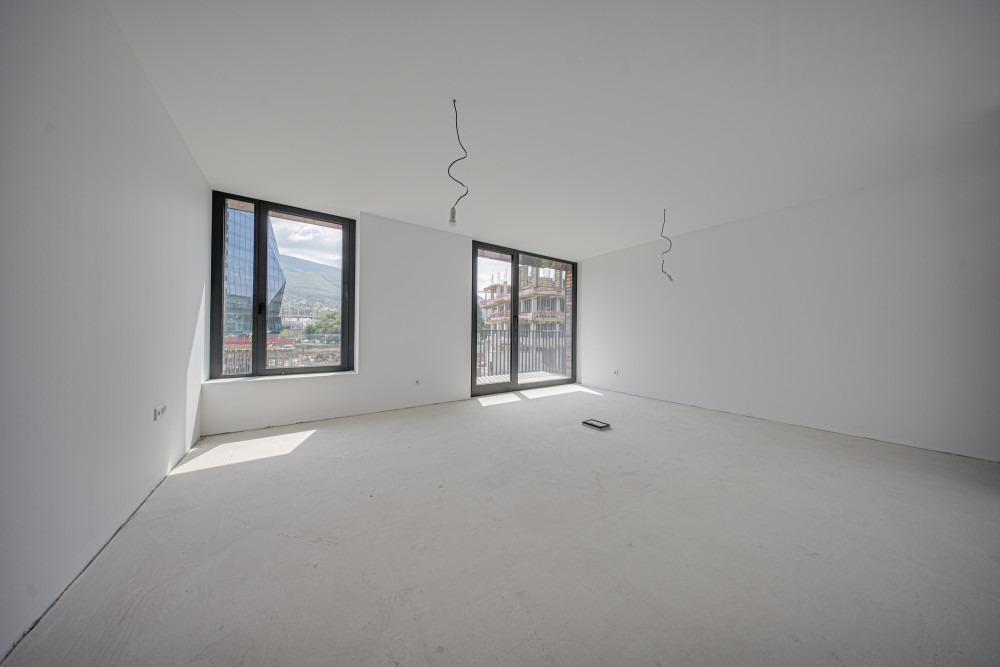 Apartments For Sale 4-Room, Sofia, Manastirski Livadi