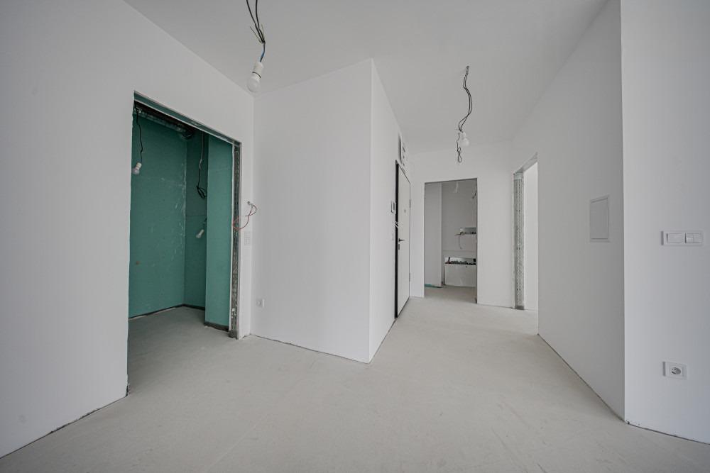 Apartments For Sale 4-Room, Sofia, Manastirski Livadi