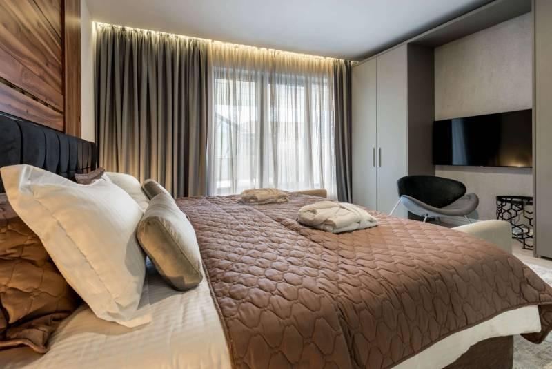 Apartments For Sale 4-Room, Varna, Sunny Day Resort