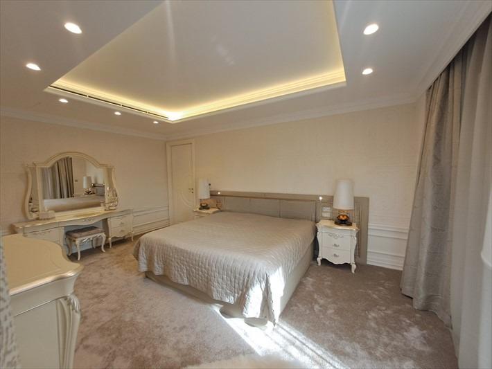 Apartments For Sale 4-Room, Sofia, Iztok