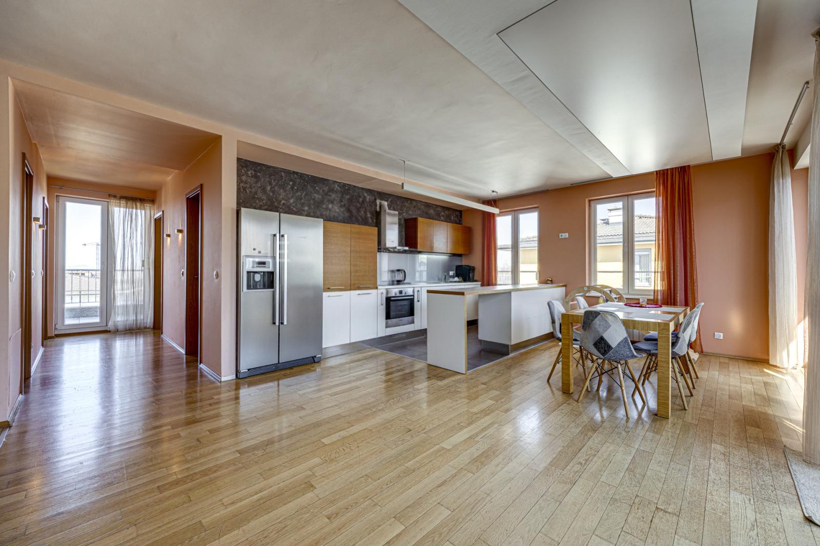 For Sale 4-Room Apartment, Sofia, Malinova Dolina District