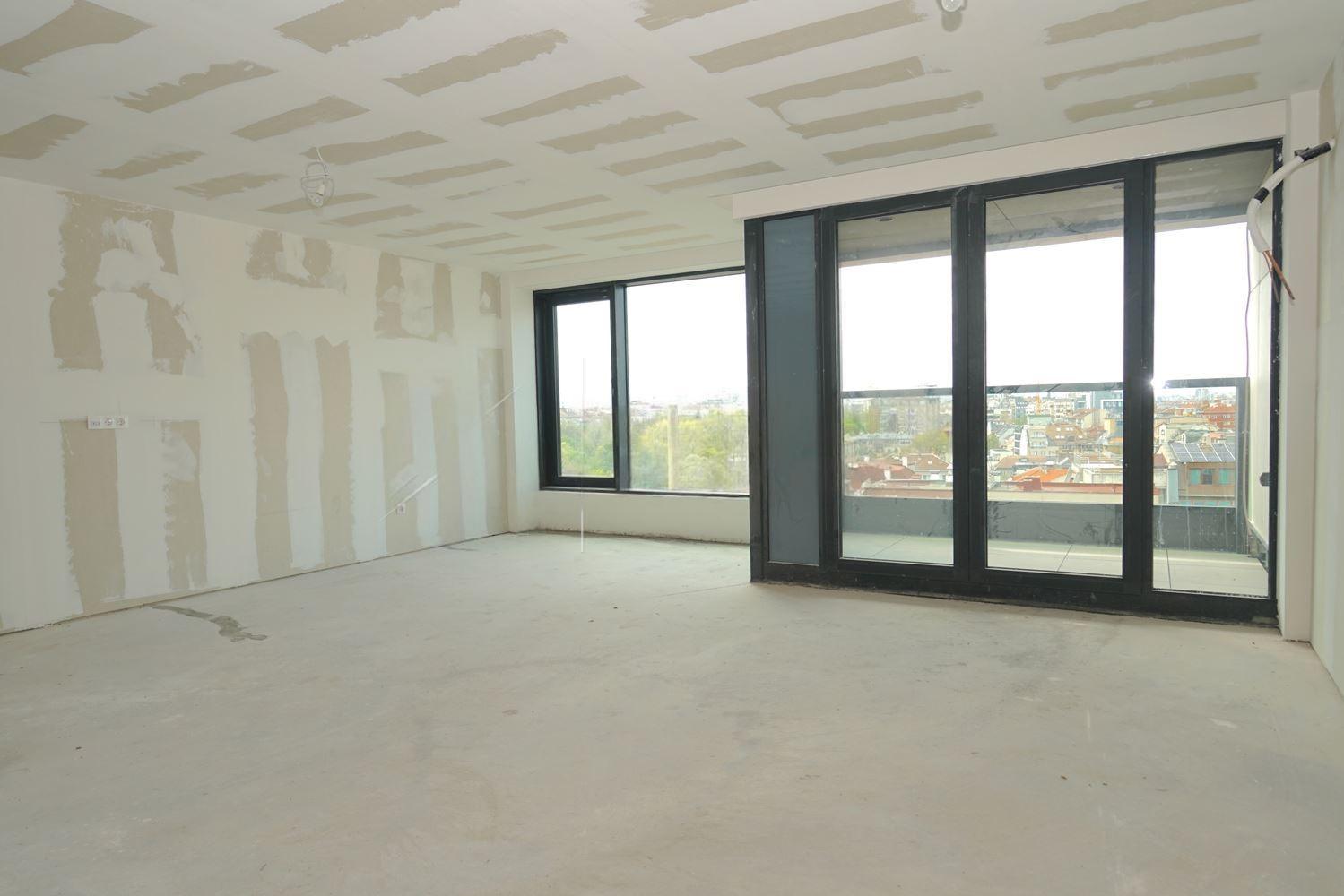 Apartments For Sale 3-Room, Sofia, Oborishte