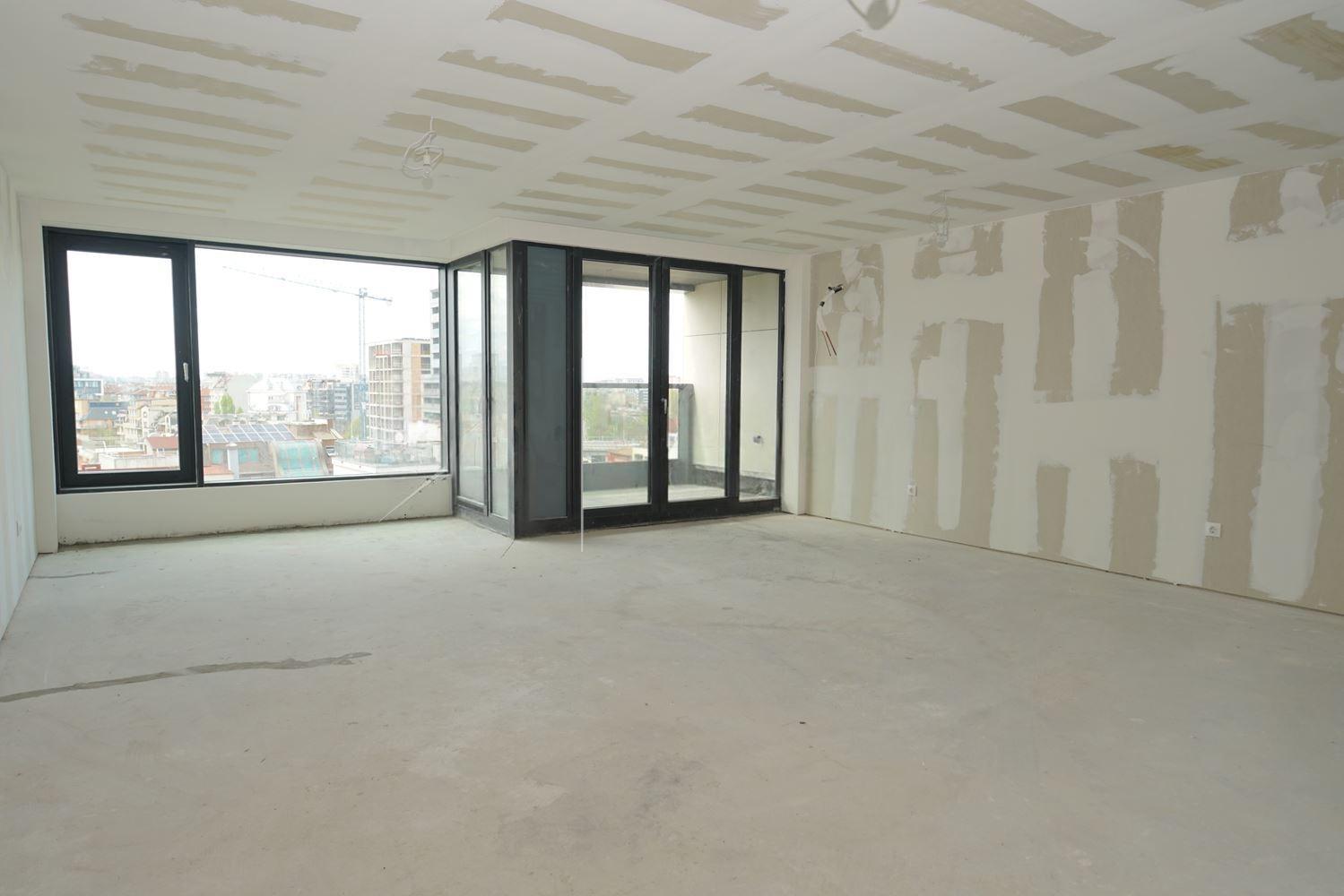 Apartments For Sale 3-Room, Sofia, Oborishte