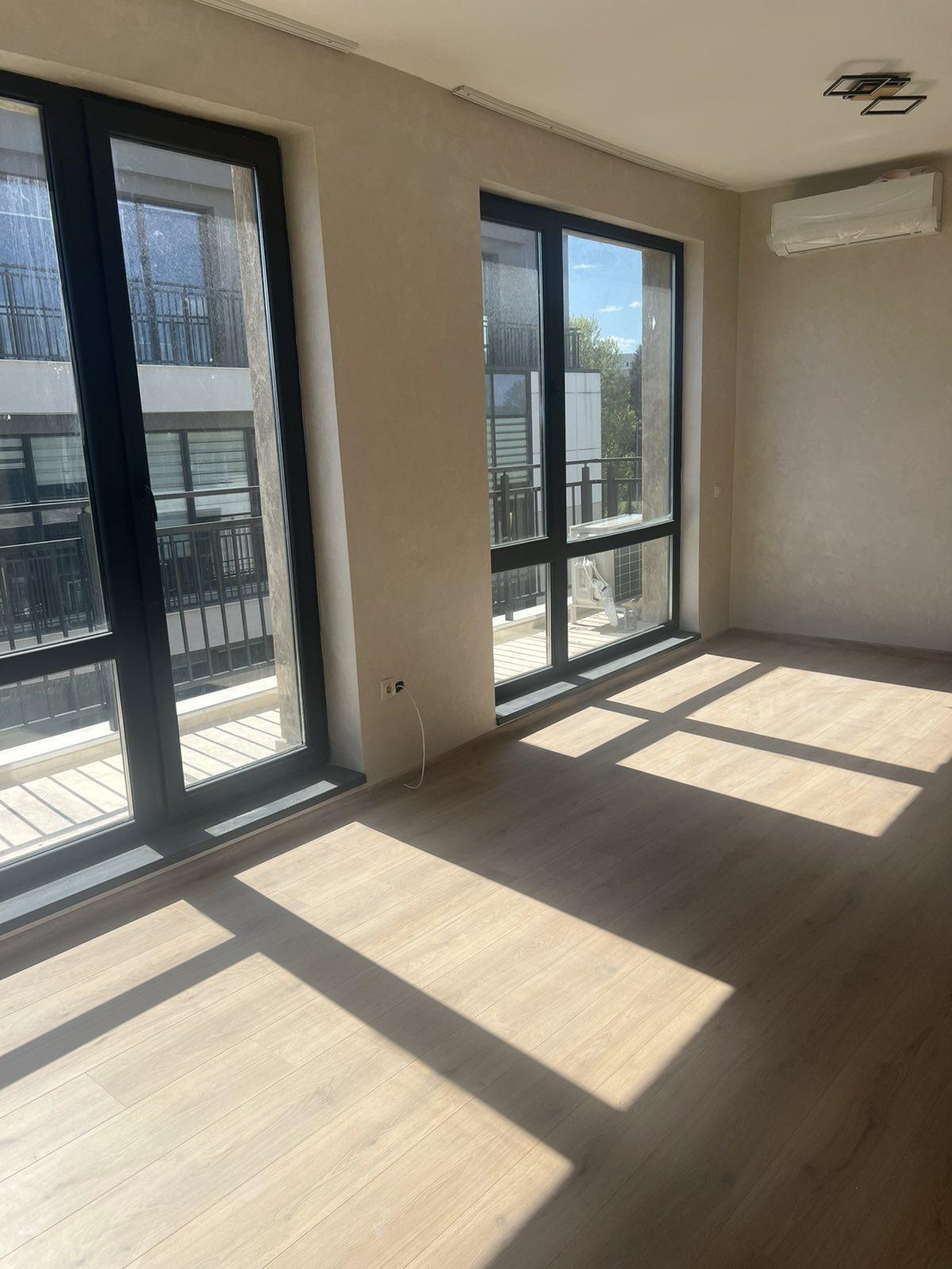 Apartments For Sale 3-Room, Sofia, Lozenets