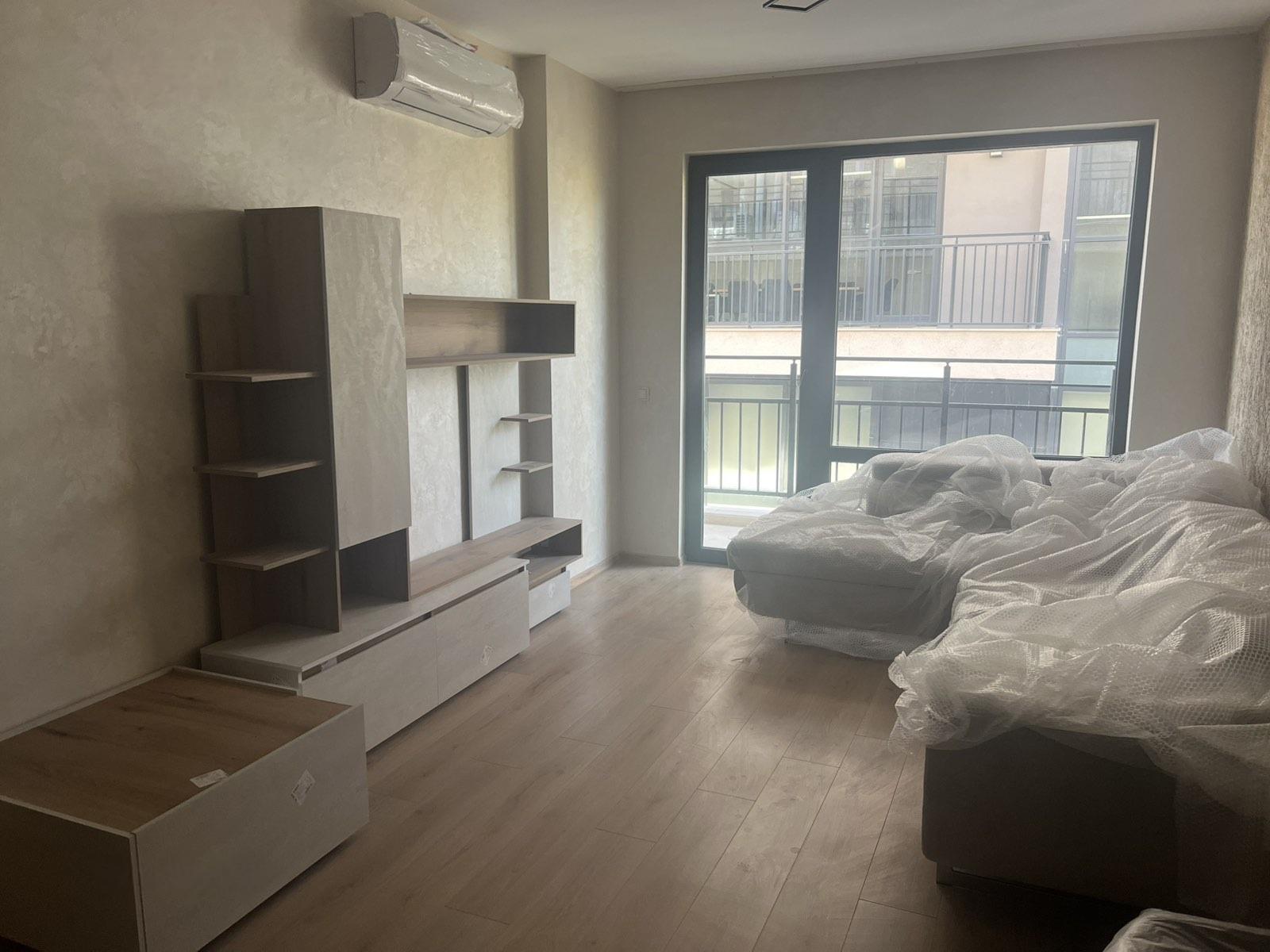 Apartments For Sale 3-Room, Sofia, Lozenets
