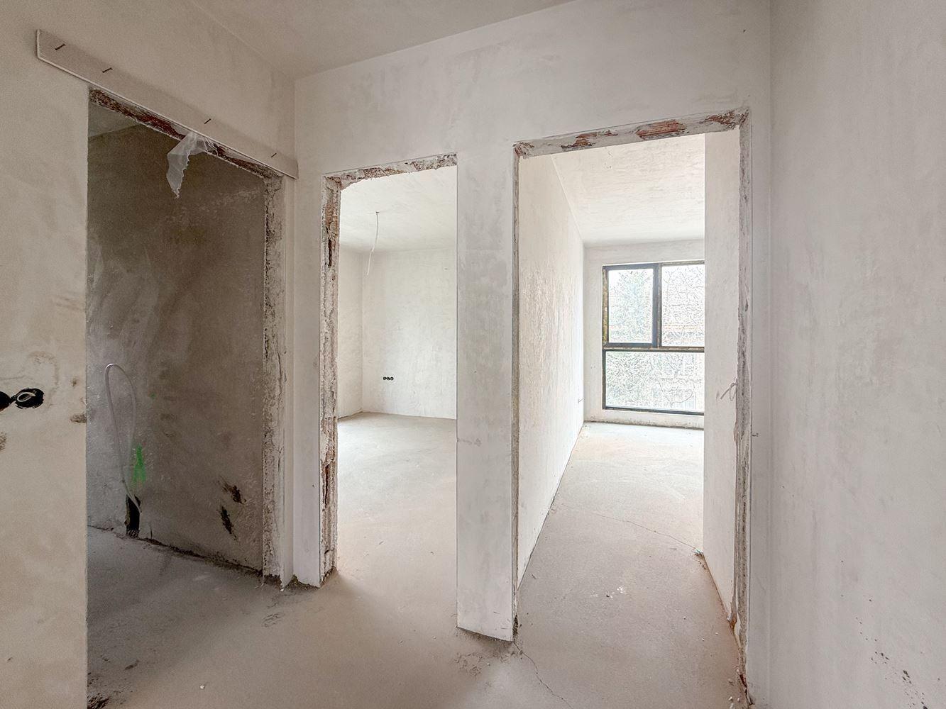 Apartments For Sale 4-Room, Sofia, Lozenets
