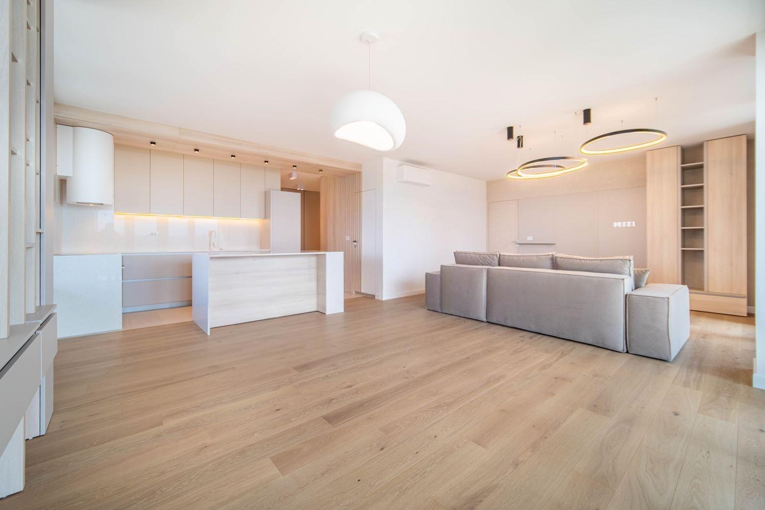 Apartments For Sale 4-Room, Varna, Chayka