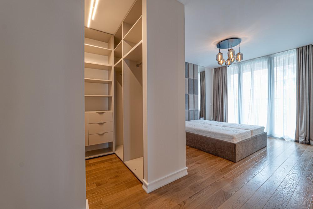 Apartments For Sale 3-Room, Sofia, Manastirski Livadi