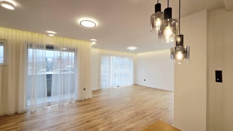 Apartments For Sale 4-Room, Sofia, Krastova Vada