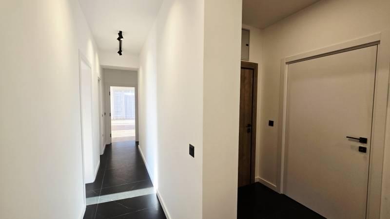 Apartments For Sale 4-Room, Sofia, Krastova Vada