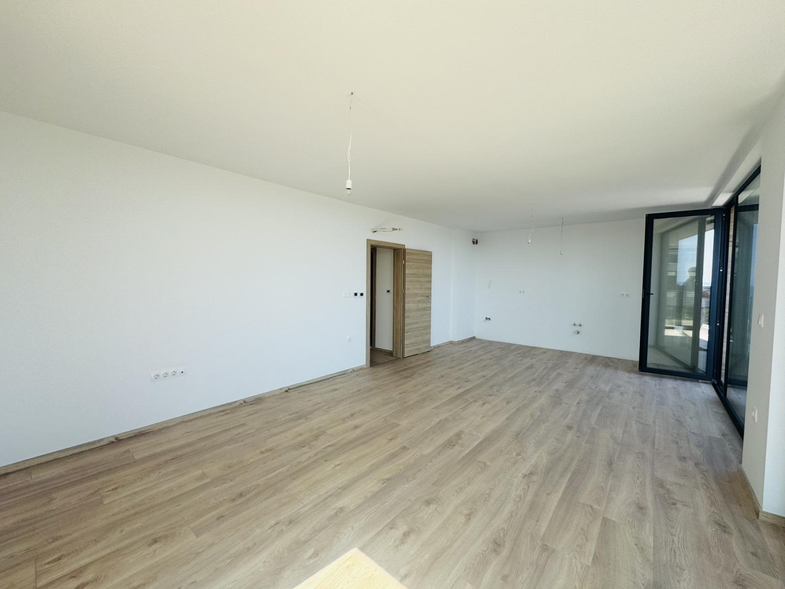 Apartments For Sale 3-Room, Varna, SS. Konstantin and Elena Resort