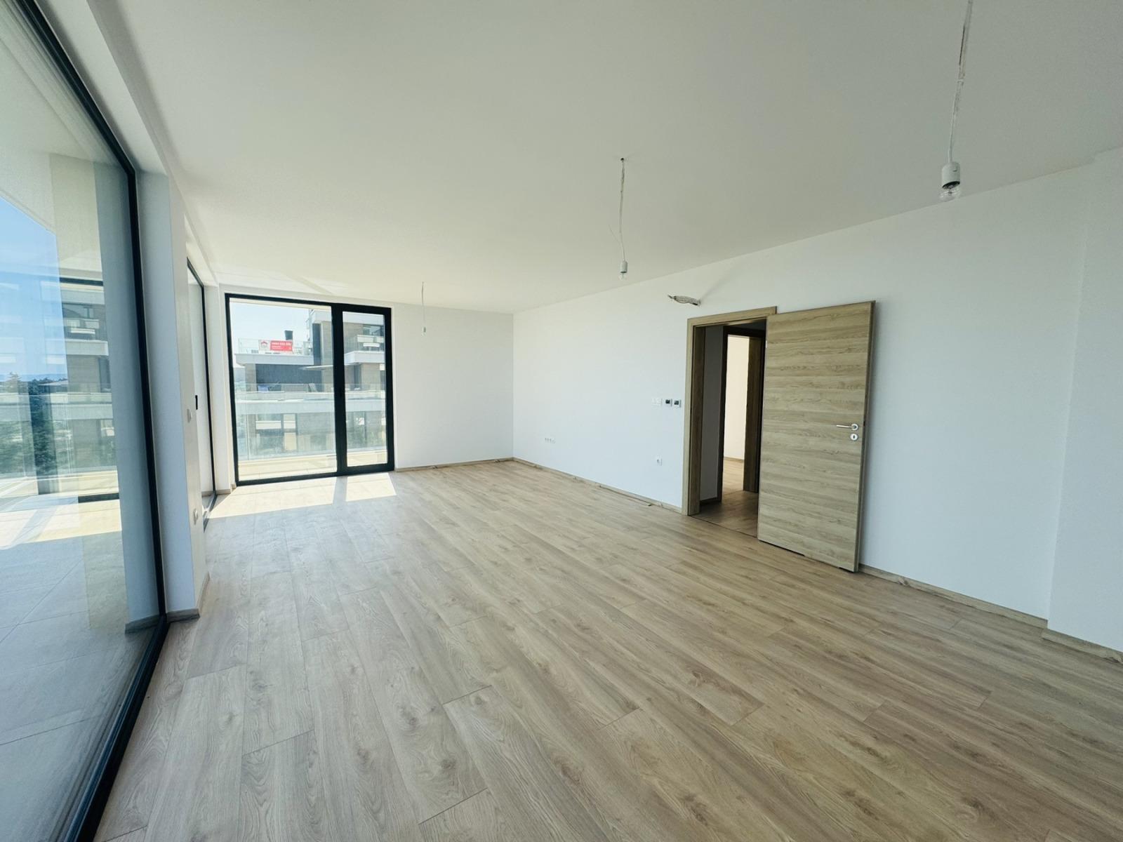 Apartments For Sale 3-Room, Varna, SS. Konstantin and Elena Resort