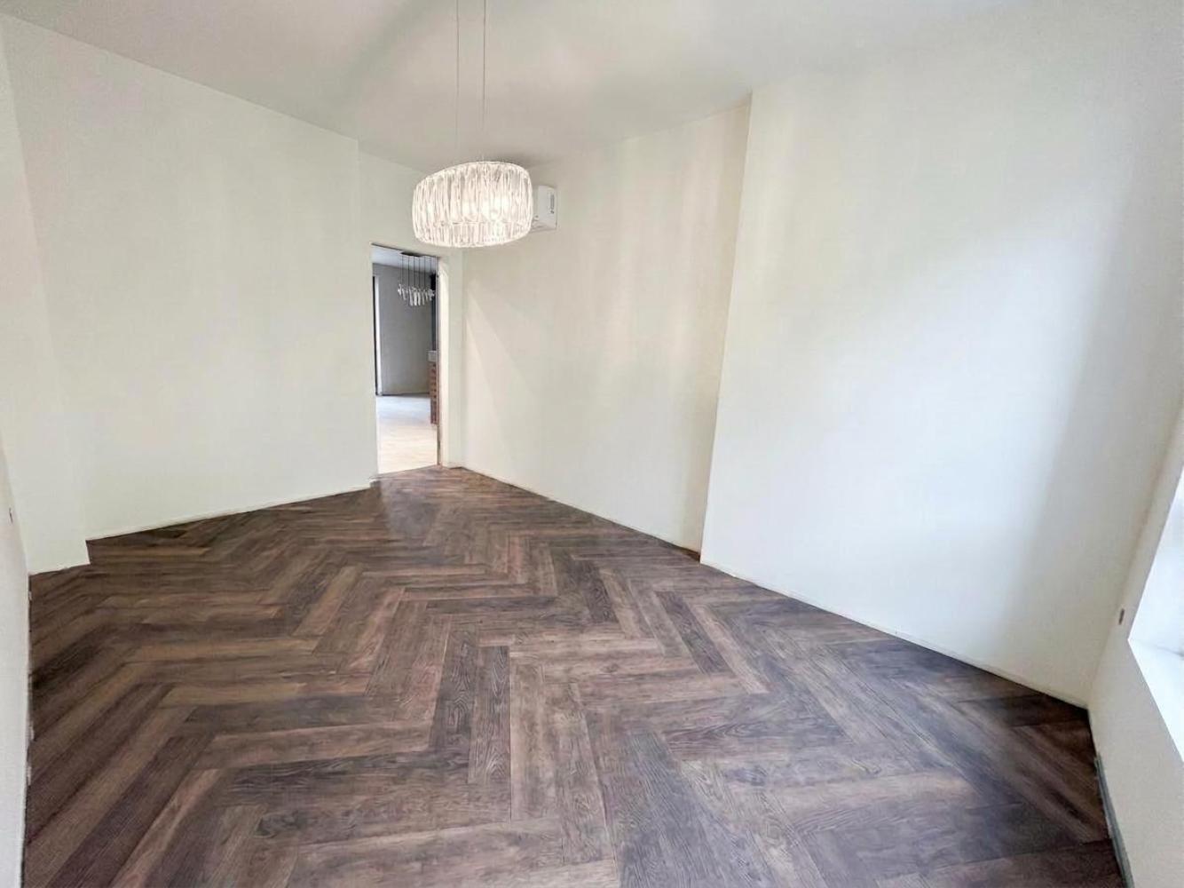 Apartments For Sale 4-Room, Varna, SS. Konstantin and Elena Resort