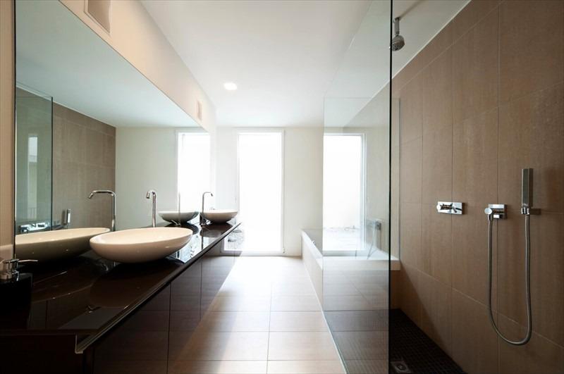Apartments For Sale 4-Room, Sofia, Iztok