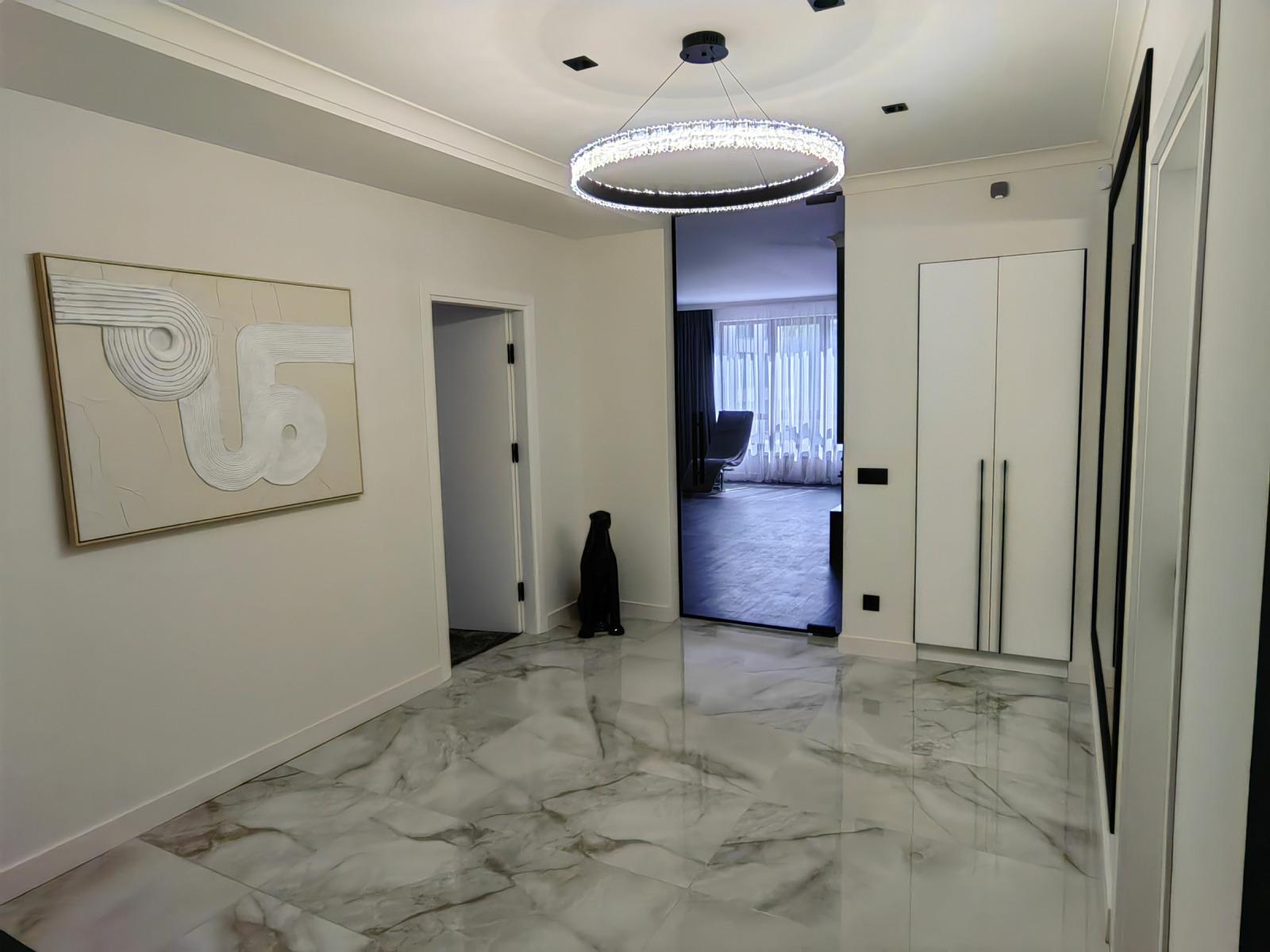 Apartments For Sale 4-Room, Sofia, Iztok