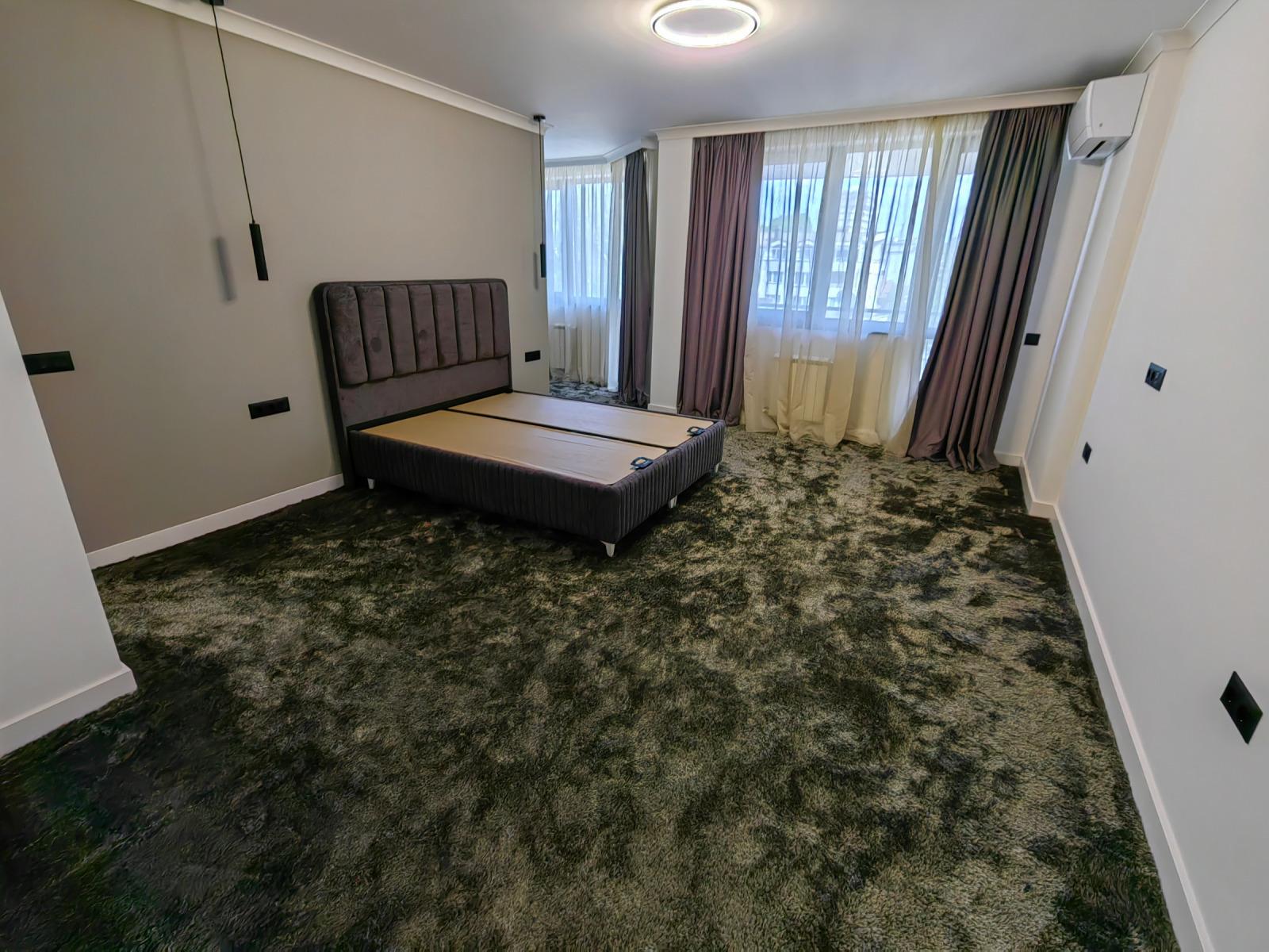 Apartments For Sale 4-Room, Sofia, Iztok