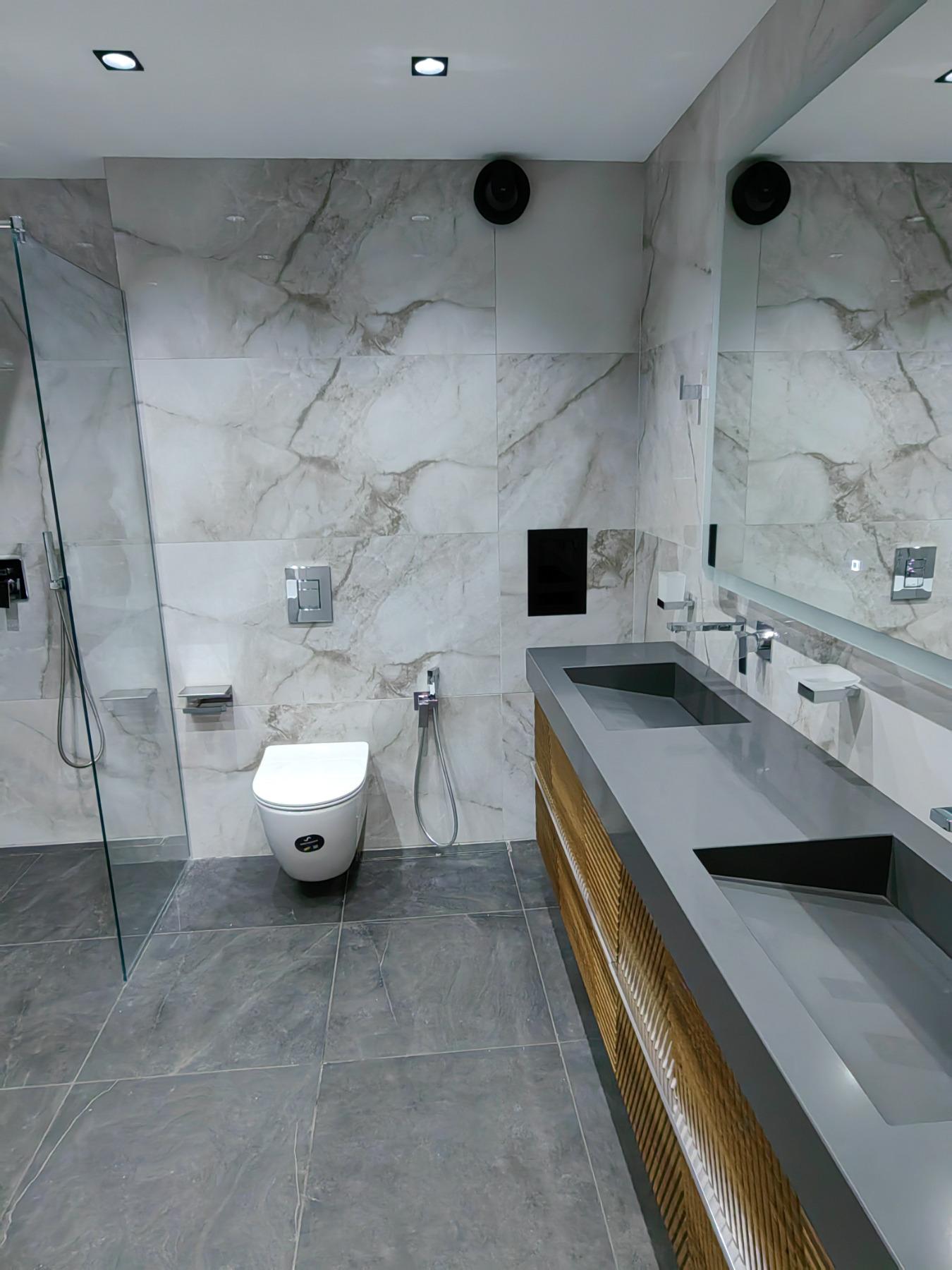 Apartments For Sale 4-Room, Sofia, Iztok