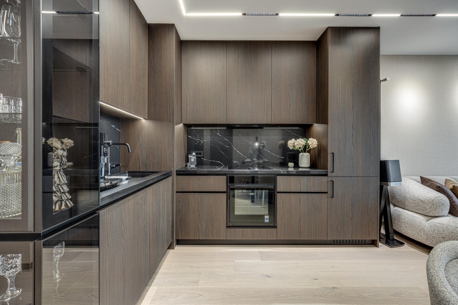 Apartments For Sale 3-Room, Sofia, Manastirski Livadi