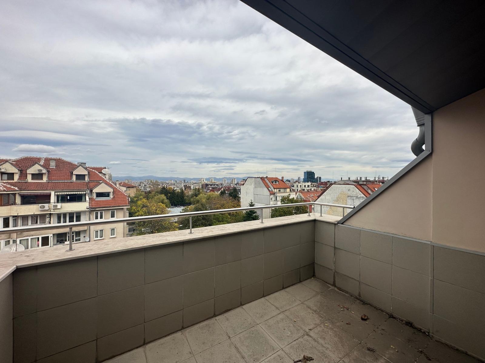 Apartments For Sale Maisonette, Sofia, Buxton