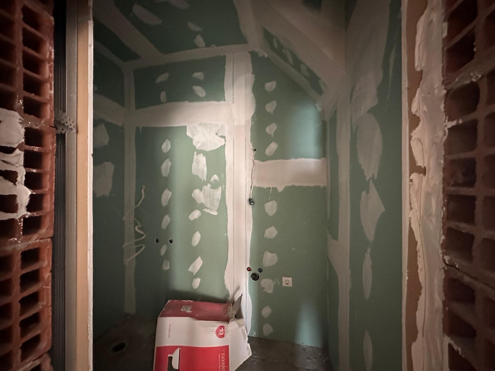 Apartments For Sale Maisonette, Sofia, Buxton