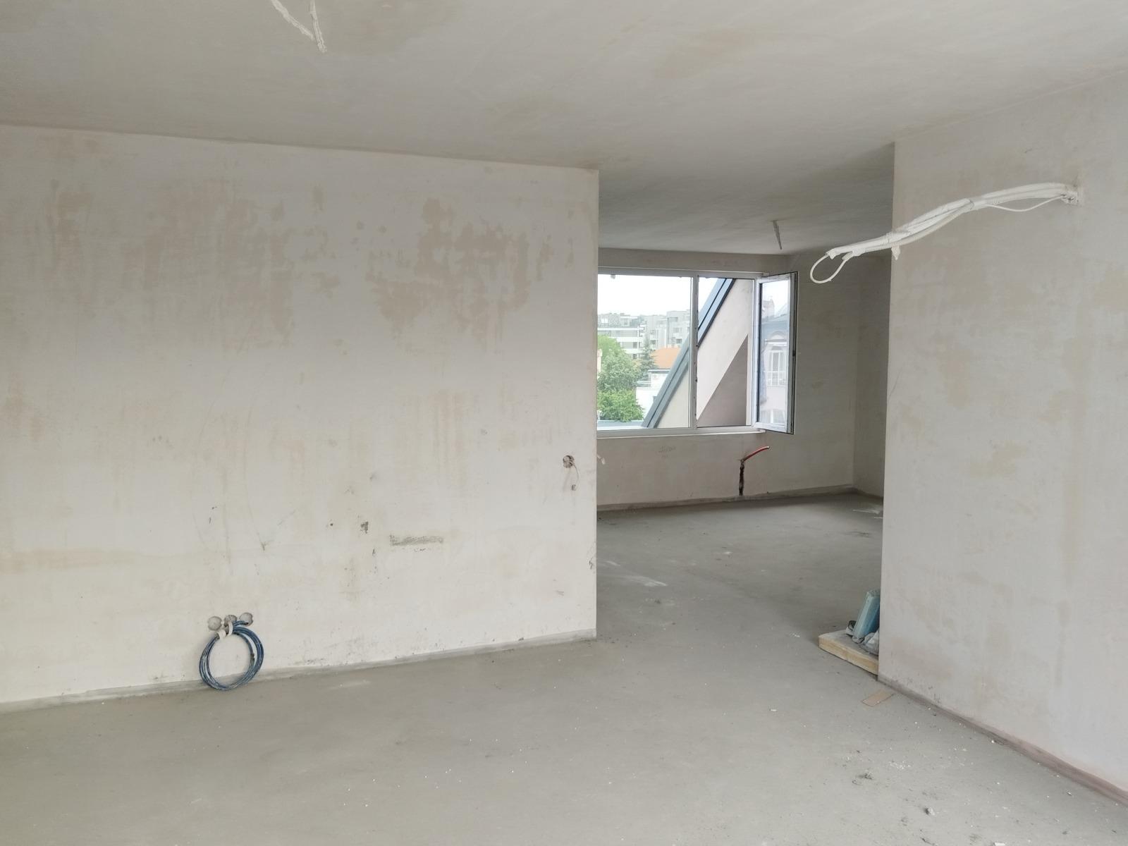 Apartments For Sale 4-Room, Sofia, Krastova Vada