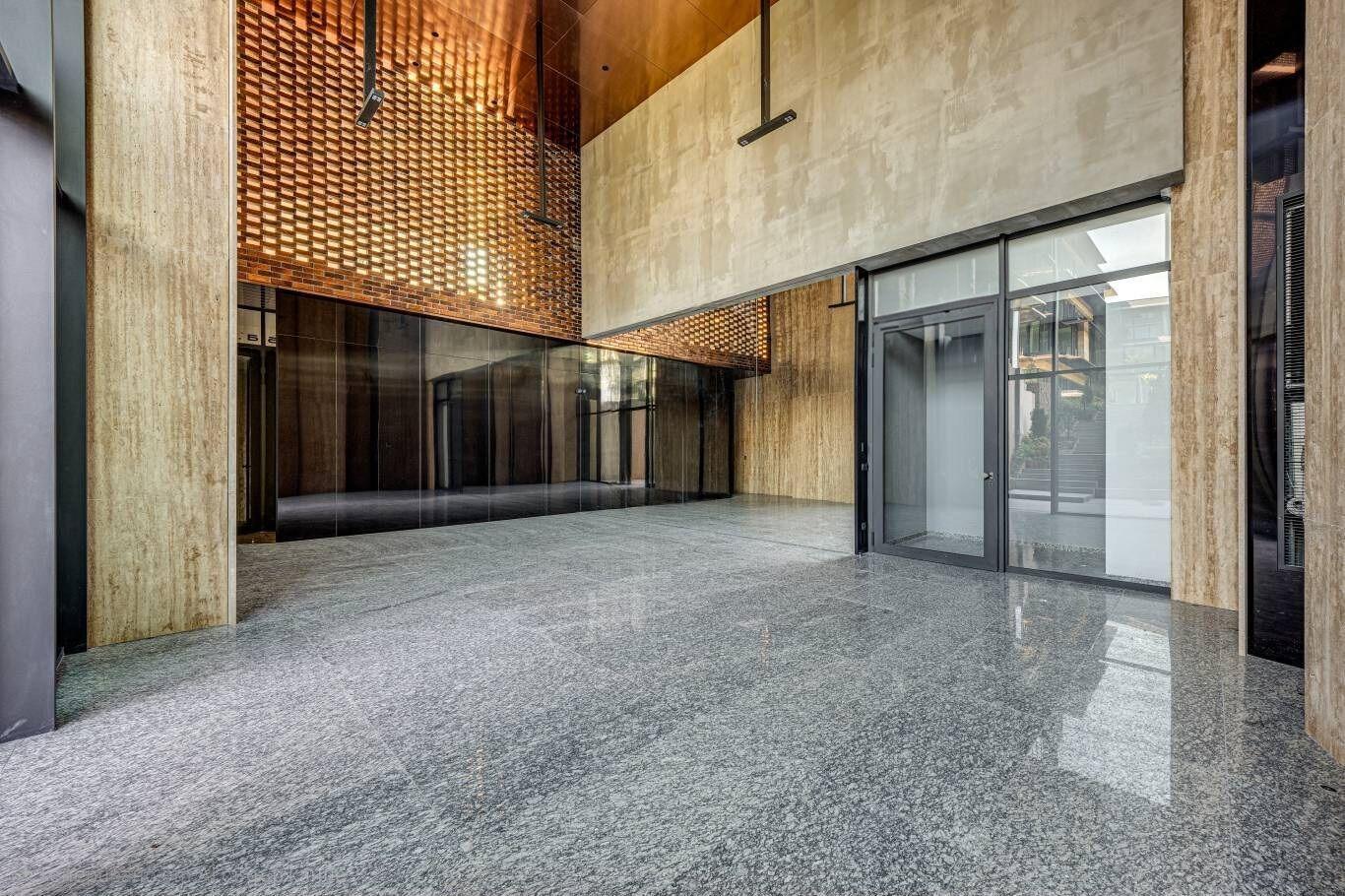 Apartments For Sale 4-Room, Sofia, Manastirski Livadi