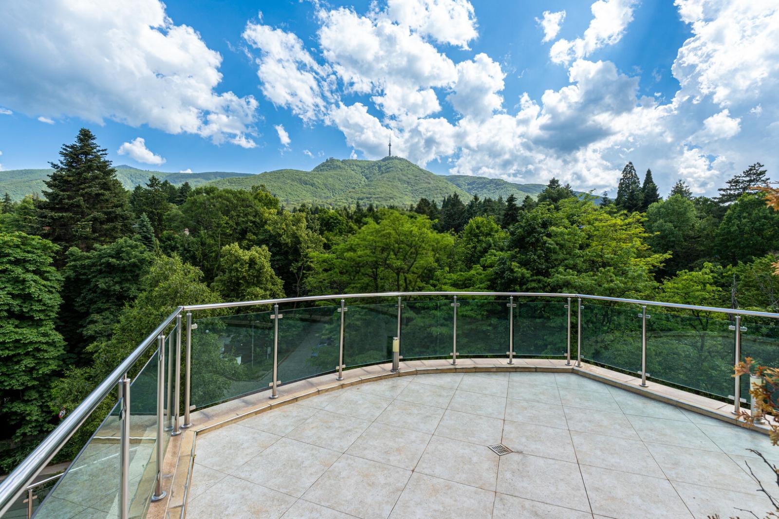 Apartments For Sale 4-Room, Sofia, Boyana